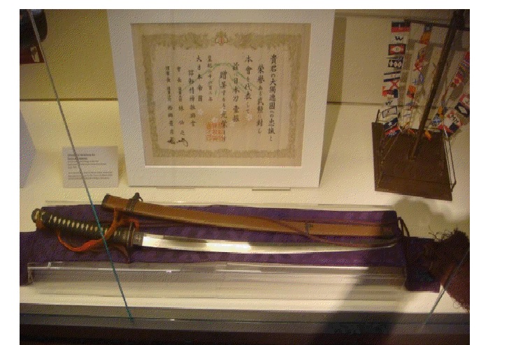 Espada japonesa enviada al capitán Bernhard Rogge