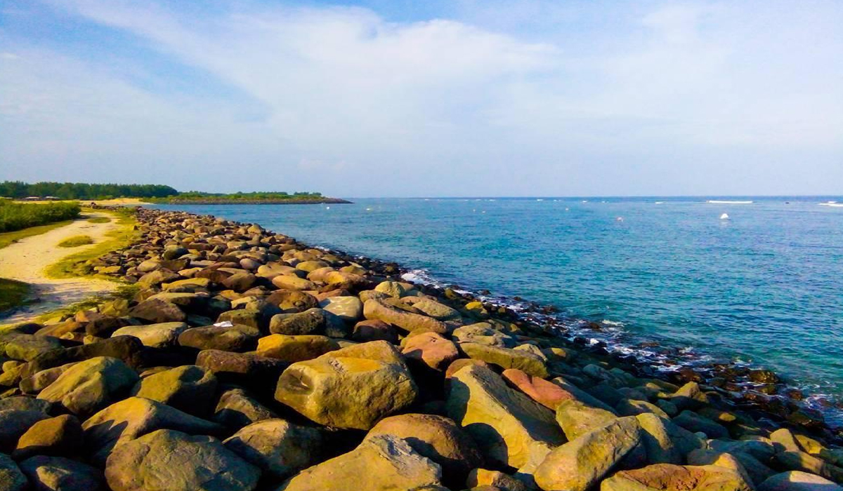 Menikmati Keindahan Pantai Serangan yang Sangat Terkenal dan Juga Tenang