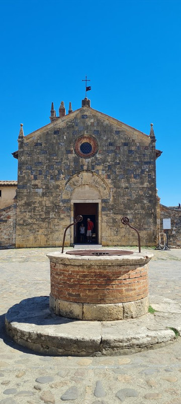 La Toscana 2022: entre termas y cipreses - Blogs de Italia - Volterra, Monteriggioni y Siena: etruscos, romanos y viceversa (12)