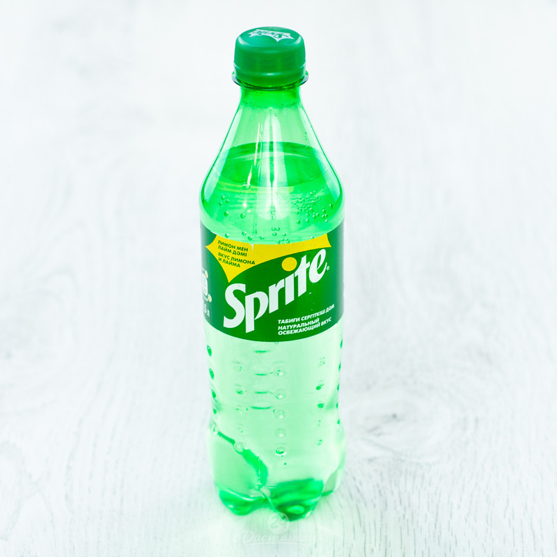 Напитки со вкусом лимона. Sprite лимон лайм 0.5. Газированный напиток "Sprite" 1.5 л. Напиток Sprite 1л.