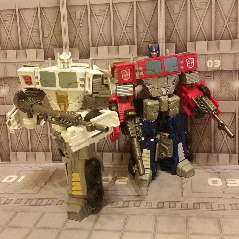 11811566_105050463178723_7638769423291875444_n