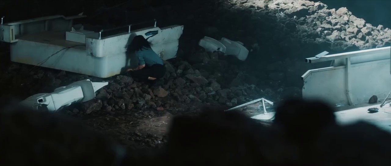 Land-Shark-2020-WEBRip-Hin-Eng-Tam-Tel-720p-x264-AVC-AAC-2-0-mkv-0005