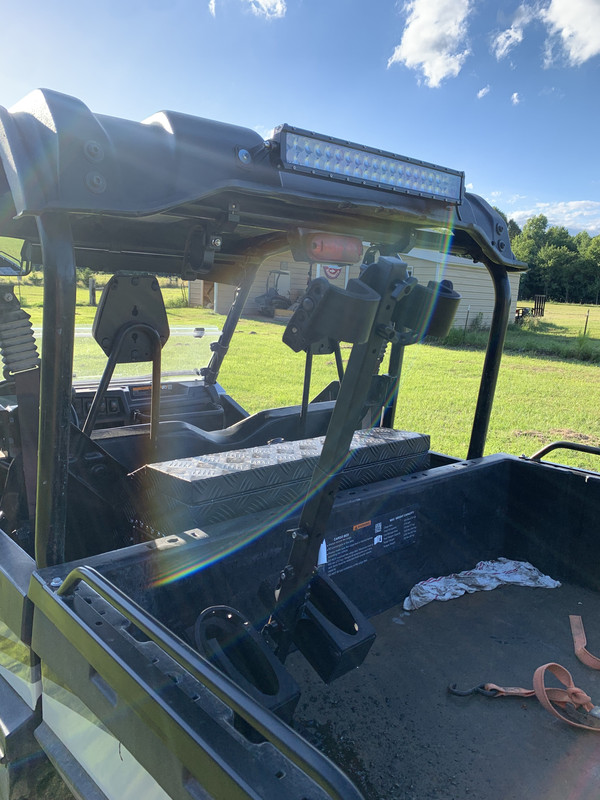 558C99B3-4093-49B1-BB1B-FE1E0B42FEDB