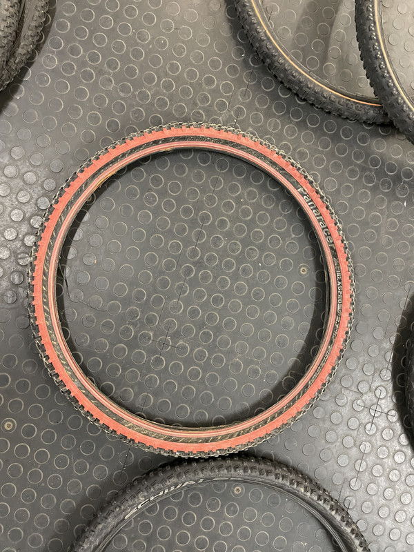 437741B2-56C2-4390-A59B-34926788F91B