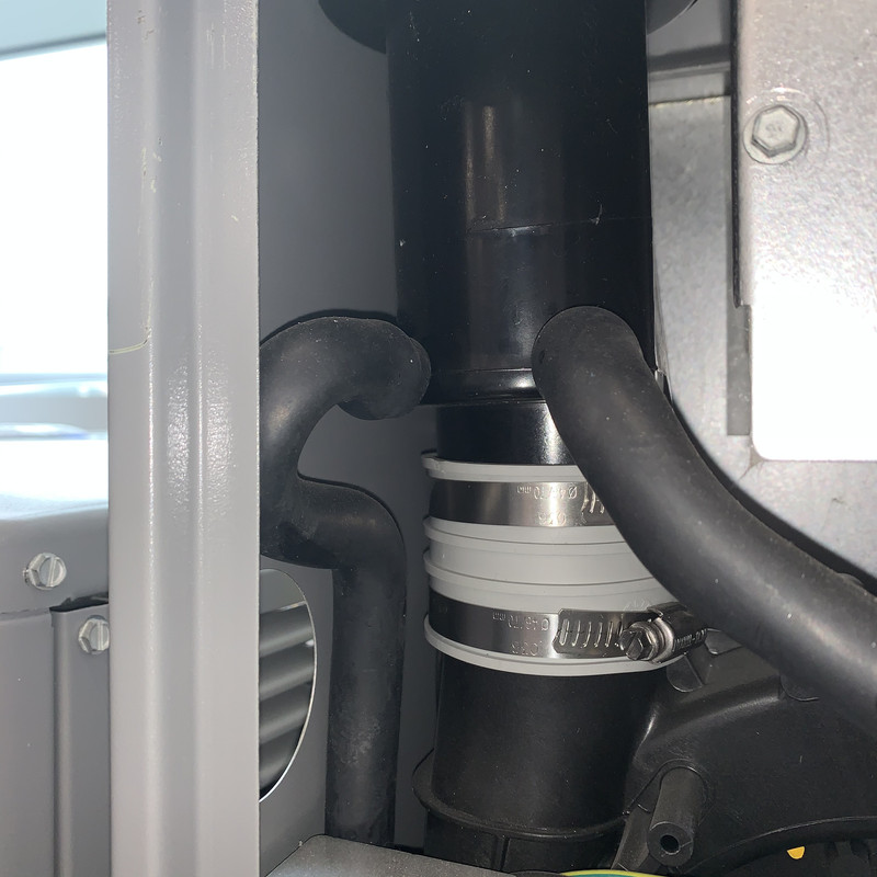 6B12A28C-5F54-44FC-9886-2303988FF491