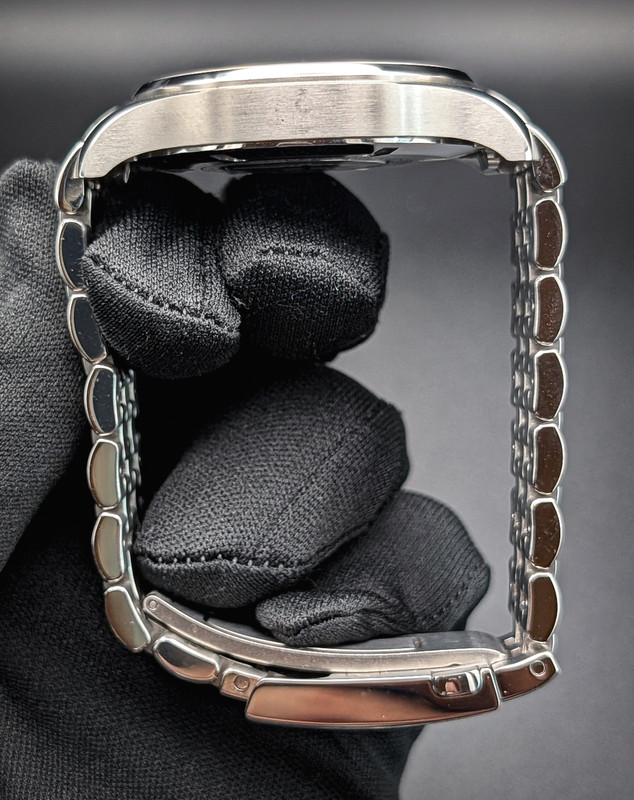 PXL 20251223 004213380 PORTRAIT ORIGINAL