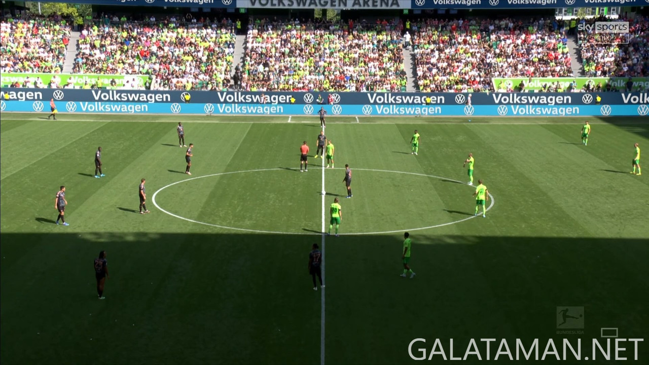 08-25_15-15-01_Sky Sports Mix FHD_Wolfsburg vs FC Bayern München.ts_snapshot_16.12.508