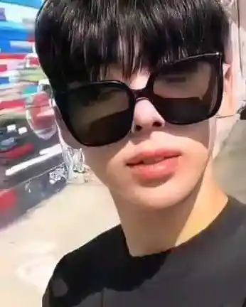 355d81c510ce36fee20f32b64c87bb42_copy_346x432