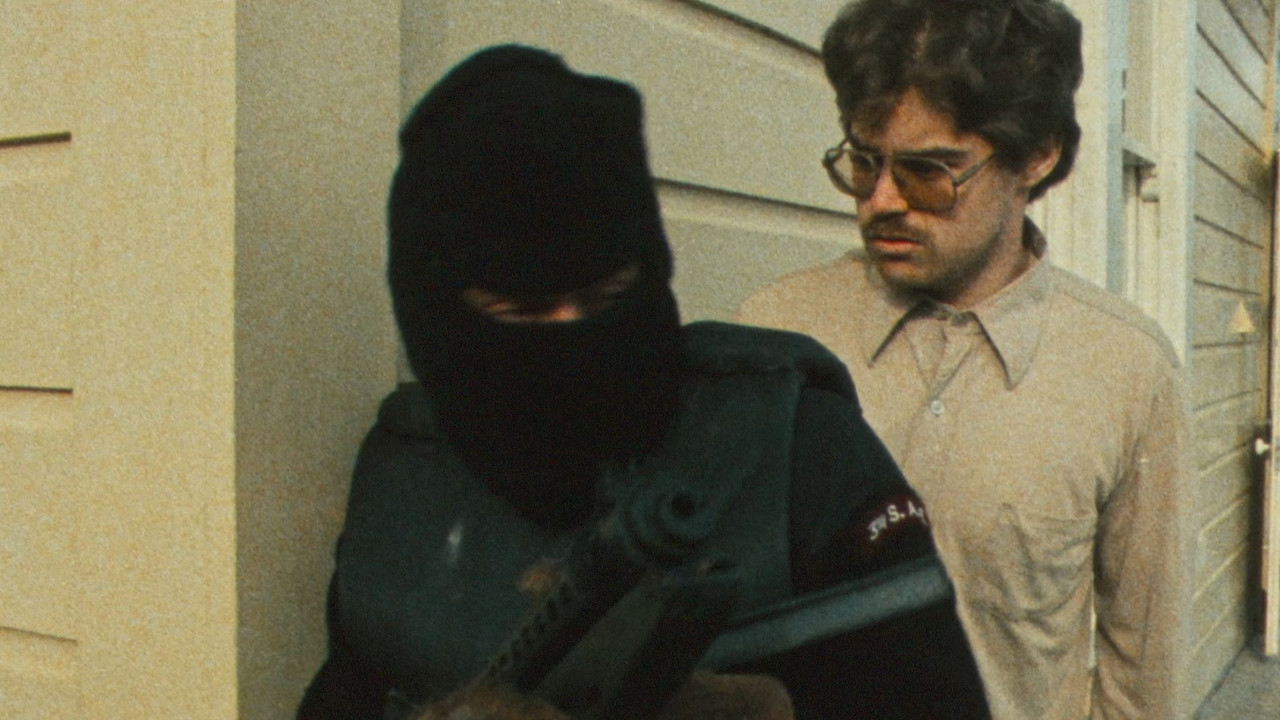 Bad Taste (1987).mkv_005946.917