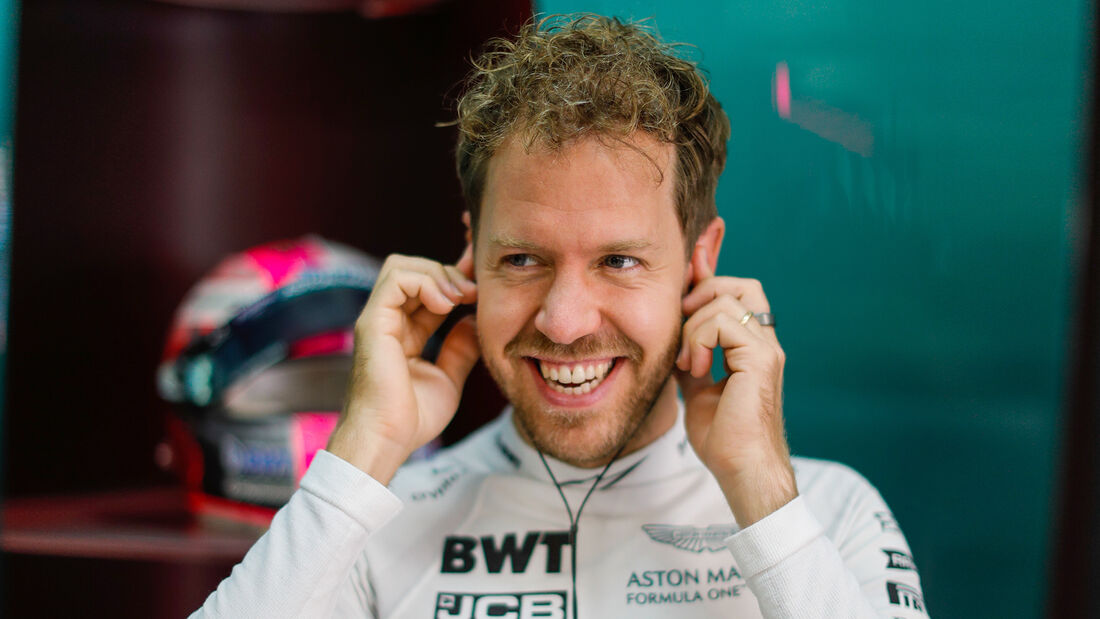 Sebastian-Vettel-Aston-Martin-Formel-1-GP-Russland-Sotschi-24-September-2021-169Gallery-4b09c94c-183