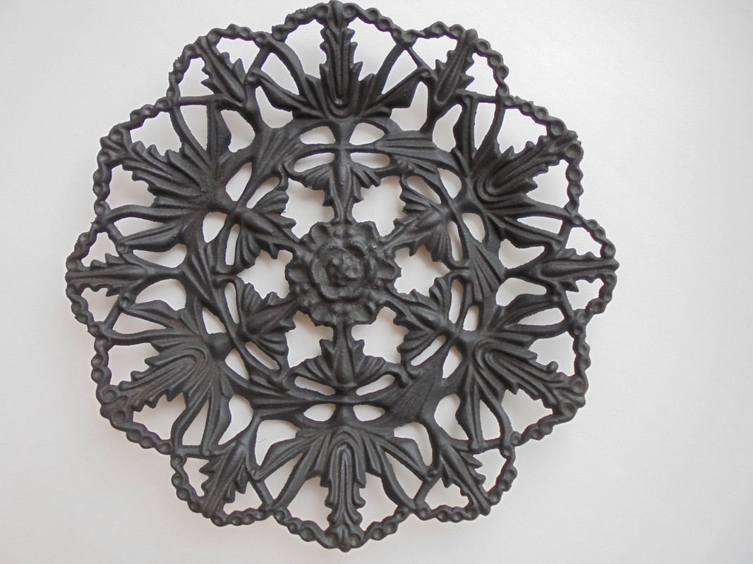 Машина семерка крючком схема. Дуплет квадратные узоры крючком. Ажурный фрагмент. Ирландское кружево скатерть. Самый красивый мотив крючком.