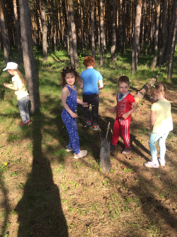 72F4F80D-4F38-49A1-80C8-9D33E78F911F