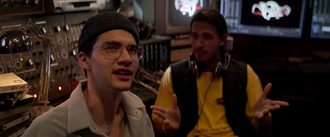 The-Lockdown-2024-AMZN-WEBRip-English-1080p-x264-AVC-DD-5-1-MSub-mkv-0001