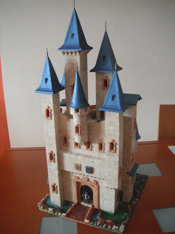 Castillo bávaro de Bölsweunstein - Fachada poste