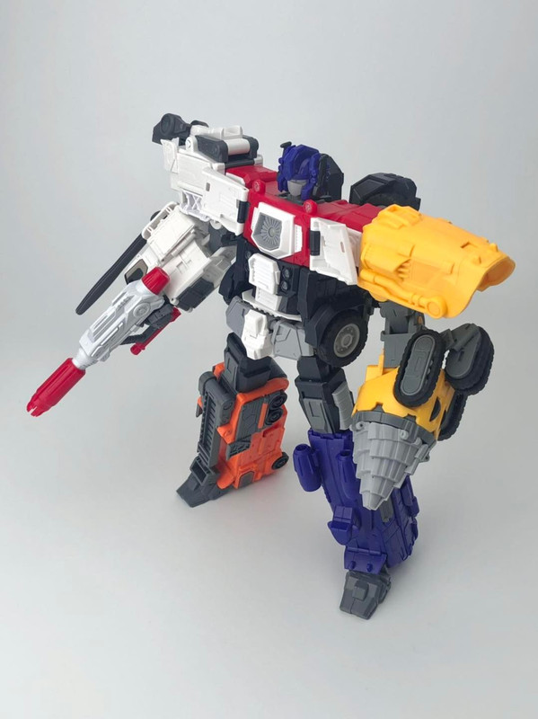 MB-18-ENERGY-COMMANDER-31