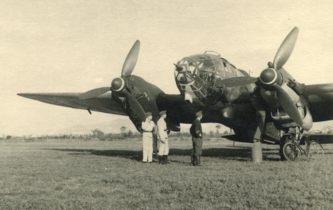 NQCAGsPDYv2x148285900838P10397