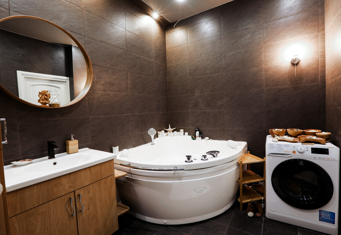 A0FB42B3-3331-4B9C-ABED-7FE915F6BB32