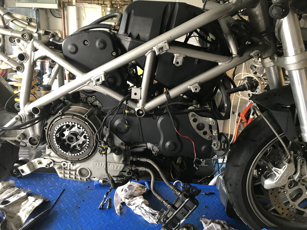 quryhC%7SW CHsKycWI Yg