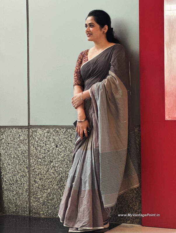 11-Girija-Oak-Godbole-Wallpapers-Photos-HD-Mobile-Photos-My-Vantage-Point