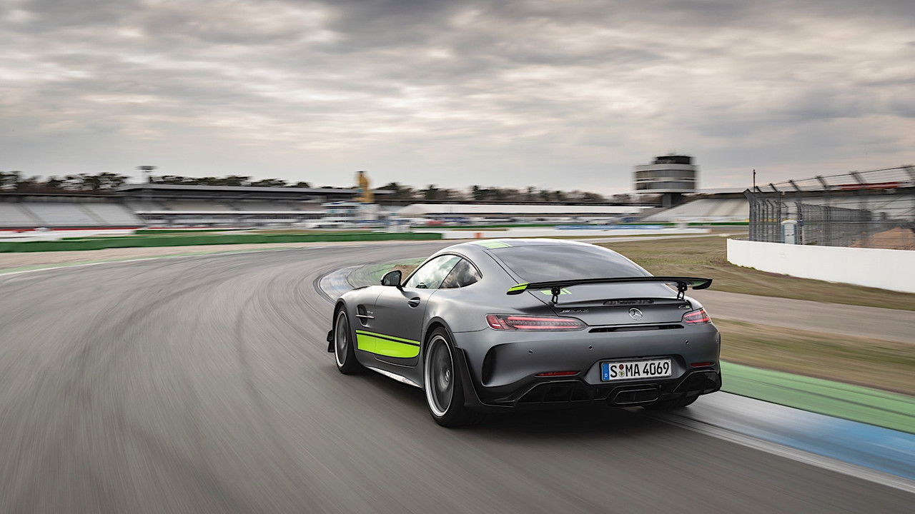 2020 Mercedes-AMG GT R PRO (21)