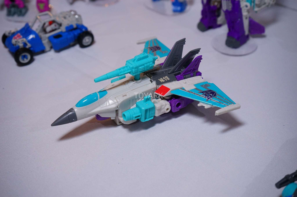 SDCC-2017-Hasbro-Transformers-Thurs-039