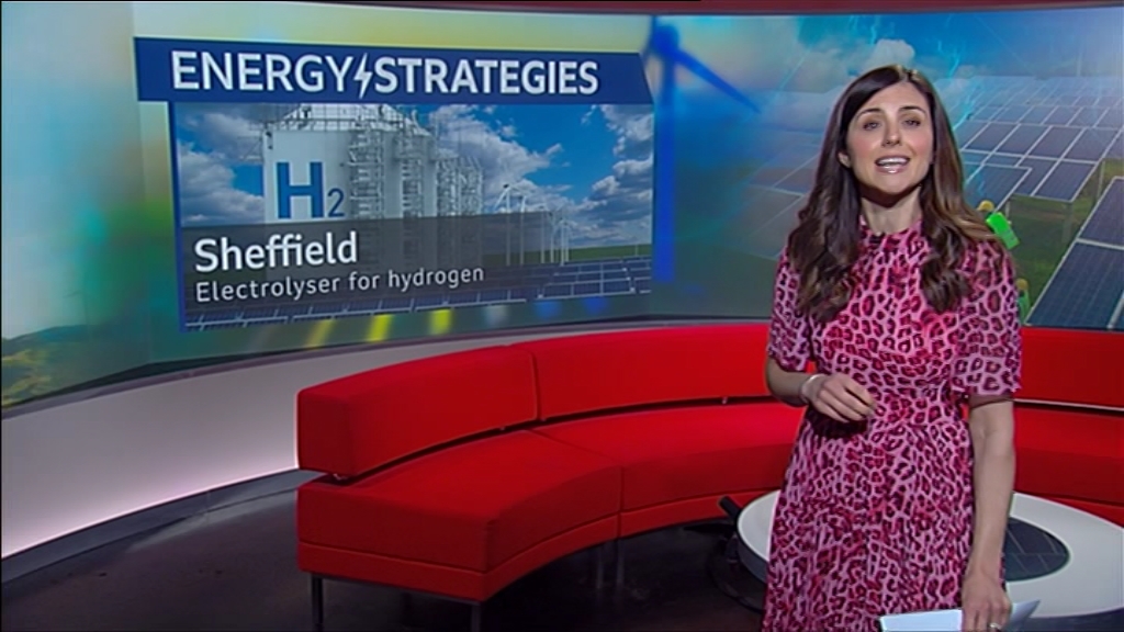 04.07 - 18.30.00 - BBC London News. The latest news, sport and weathe....ts_snapshot_02.41.936