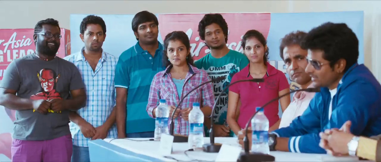 Maan Karate 2014 WebRip [Tamil] 480p, 720p ESub Screenshot
