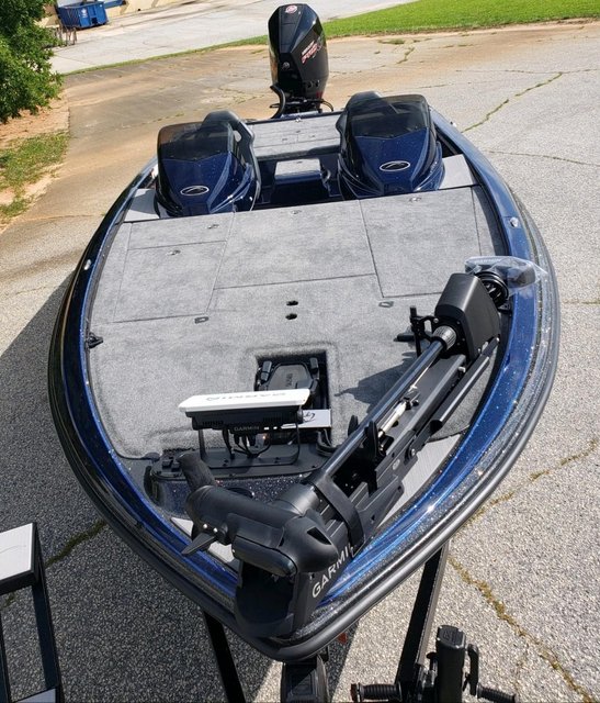 0D950D0E-2AB9-41FC-A236-021238A1DAE1