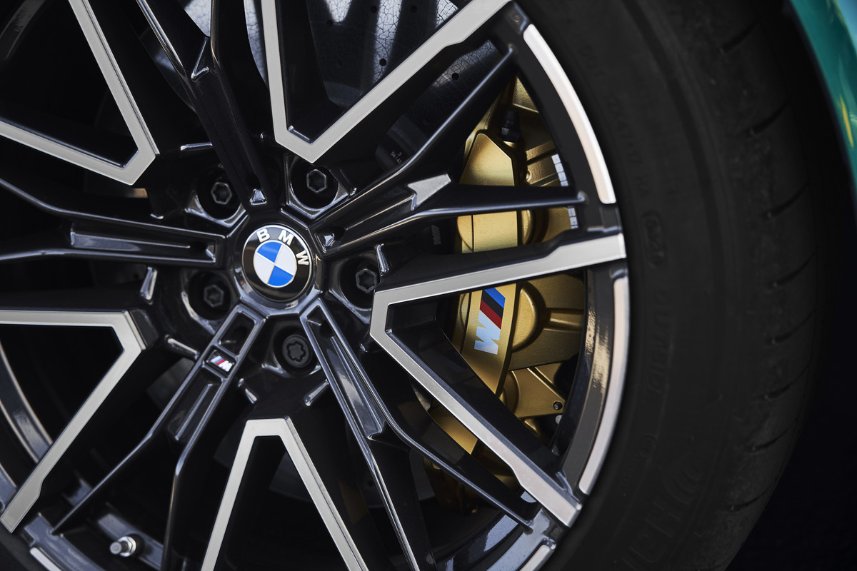 P90557469_highRes_the-all-new-bmw-m5-0