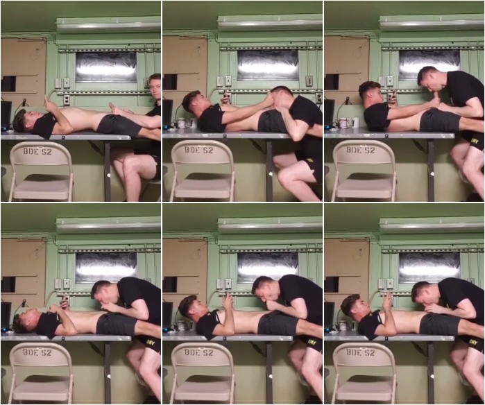 Amateur-Army-Gay-2.jpg
