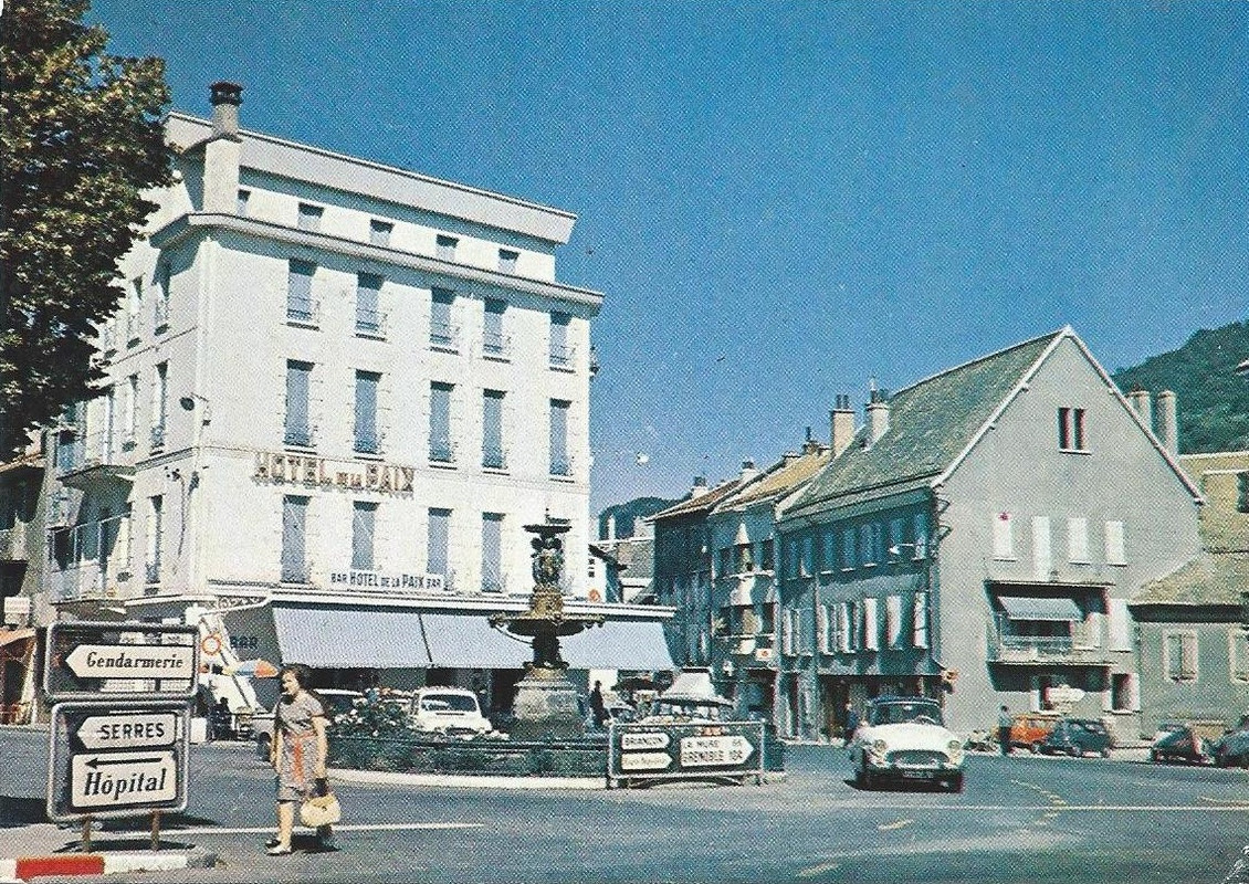 Place Frédéric Euziére