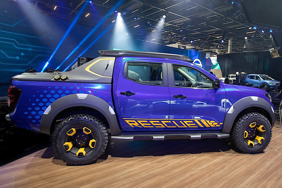 Nissan Frontier Sentinel (10)