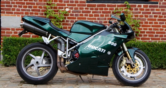 11FFF848-C8B5-4795-90EA-17849464DC79