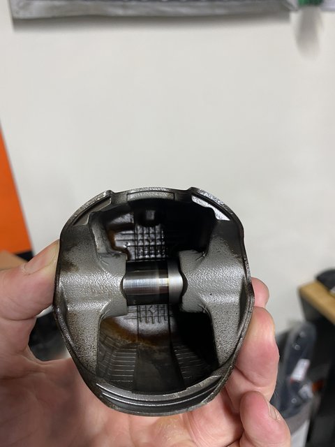 4-E339918-728-D-45-A2-BEC9-C3-BC4-FC4-B2