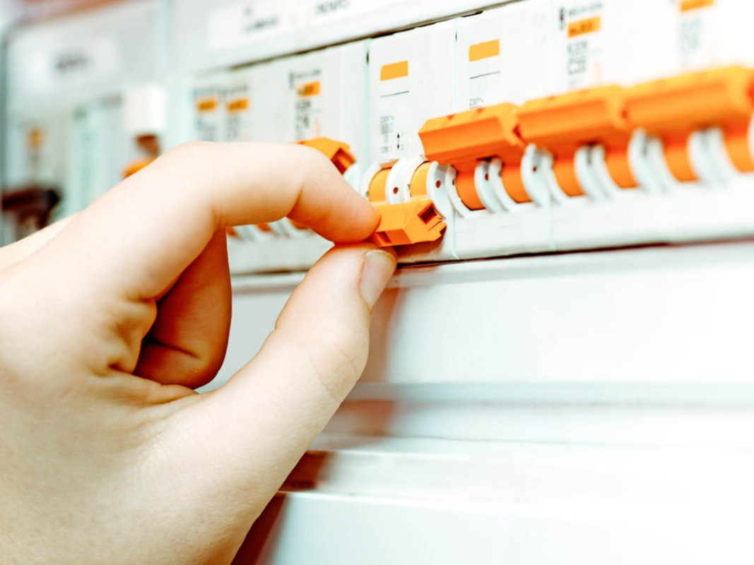 Circuitbreaker-CP.jpg