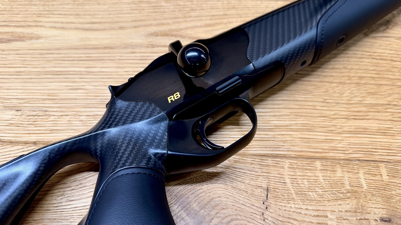 R8-DLC-9