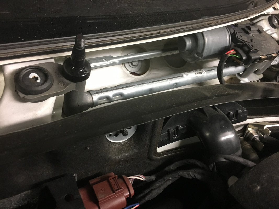 B0EEAA5F-9470-4C5A-86CC-4BB61E20C223