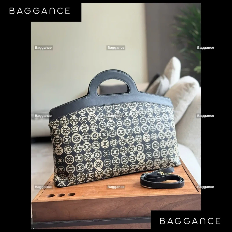 Chanel Vintage Coin Clutch Bag Full Box - EVCHFW-009