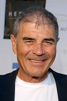 220px-Robert_Forster_2009.jpg