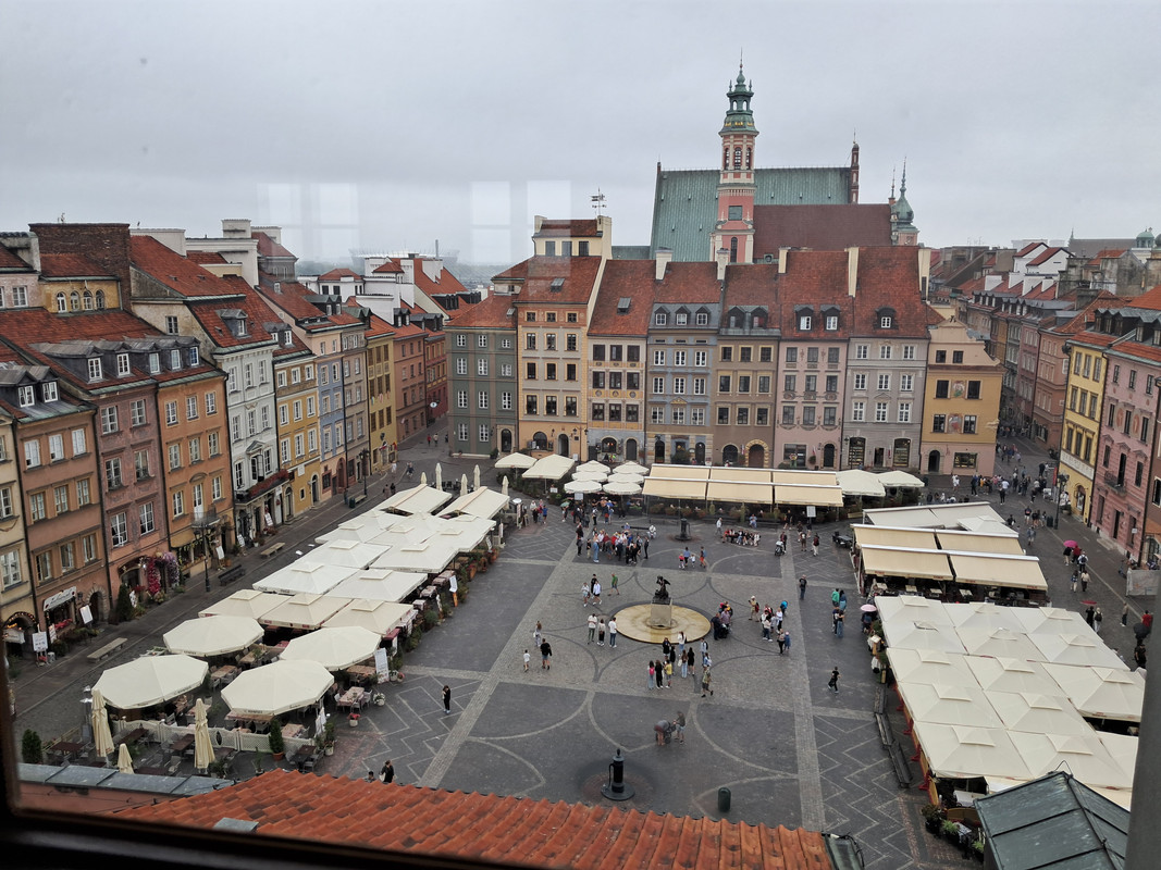 Varsovia 2024 la ciudad Fénix que resurgió de sus cenizas. - Blogs of Poland - Dia 1-Palacio Real, centro histórico y Free tour. (22)