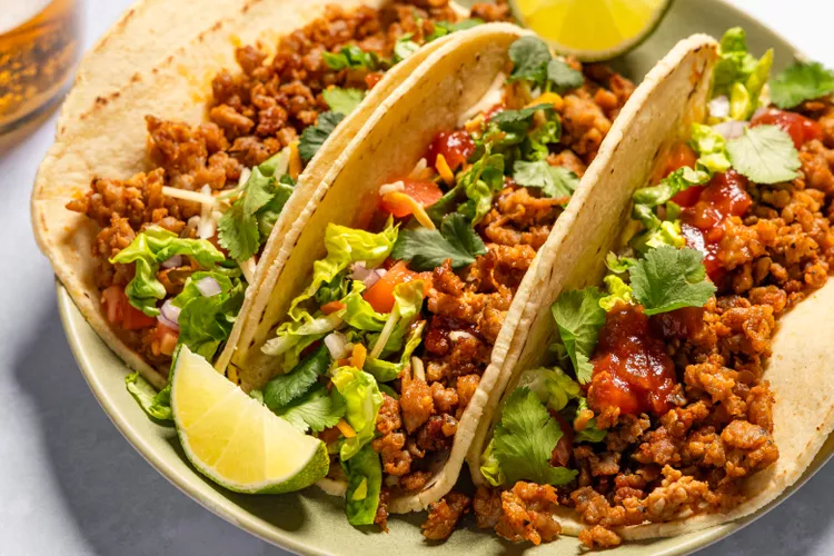 superyumy weeknight sausage tacos lead 1 e32436d9384c4c399b7c42e524f16f2c