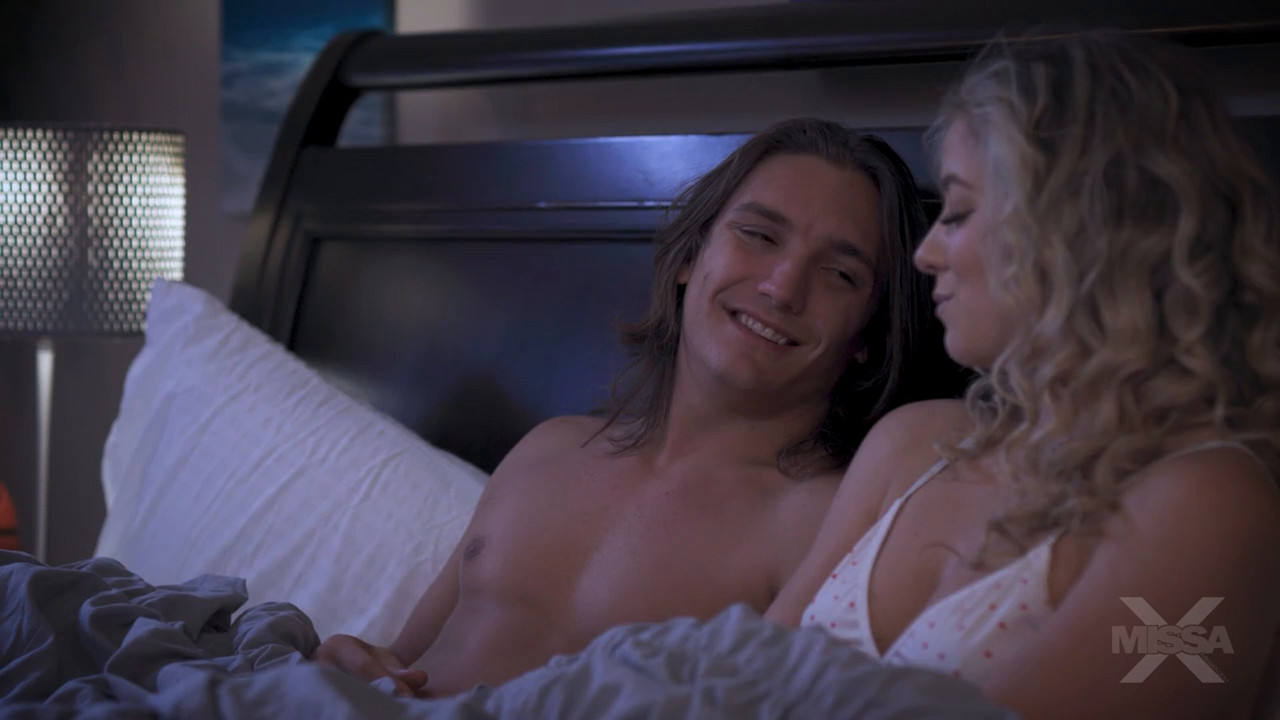 River Lynn - Sex Sounds - River - MISSAX.mp4.0006