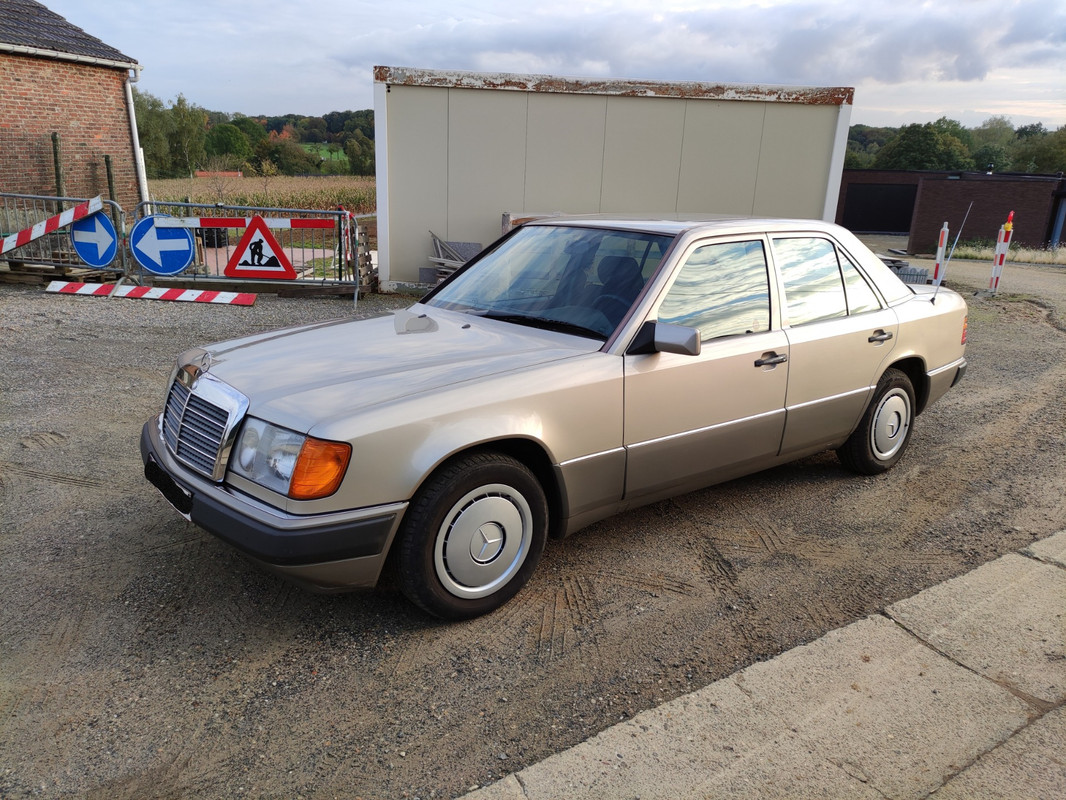 1B4EE8D9-D0A6-4B23-AF23-E3BBBEA56BD1