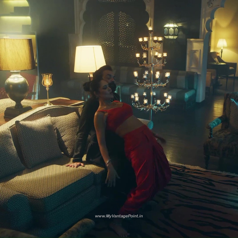 39Esha Gupta Hot in Aashram Web Series