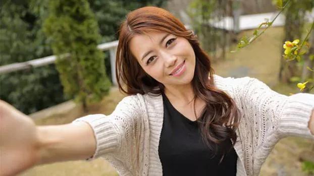 JapanHDV – Maki Hojo – Public Naughtiness With Horny Idol Maki Hojo