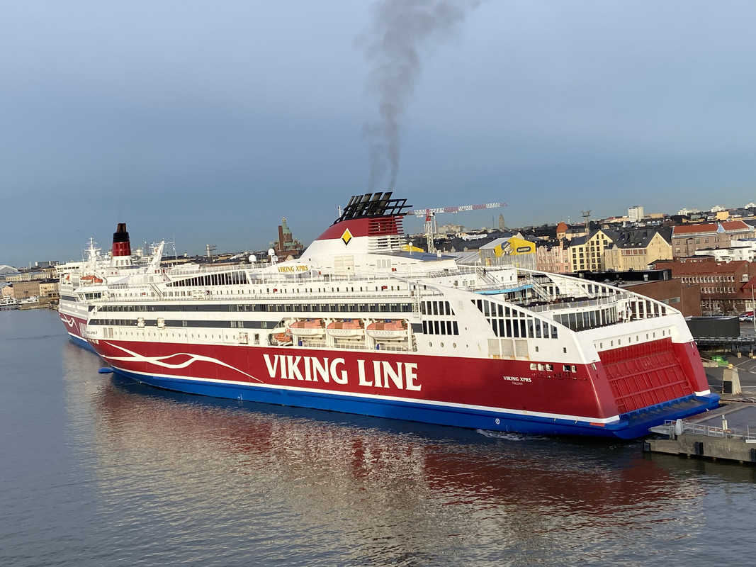 202263D9-64A1-4884-9009-752FEB654F87