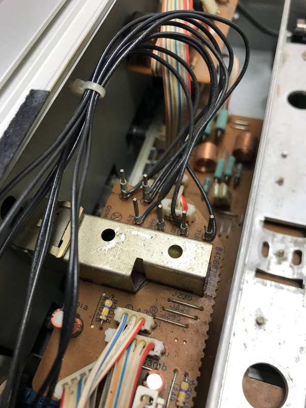 CCC7B267-9802-4D70-B3B4-A69330665FF2