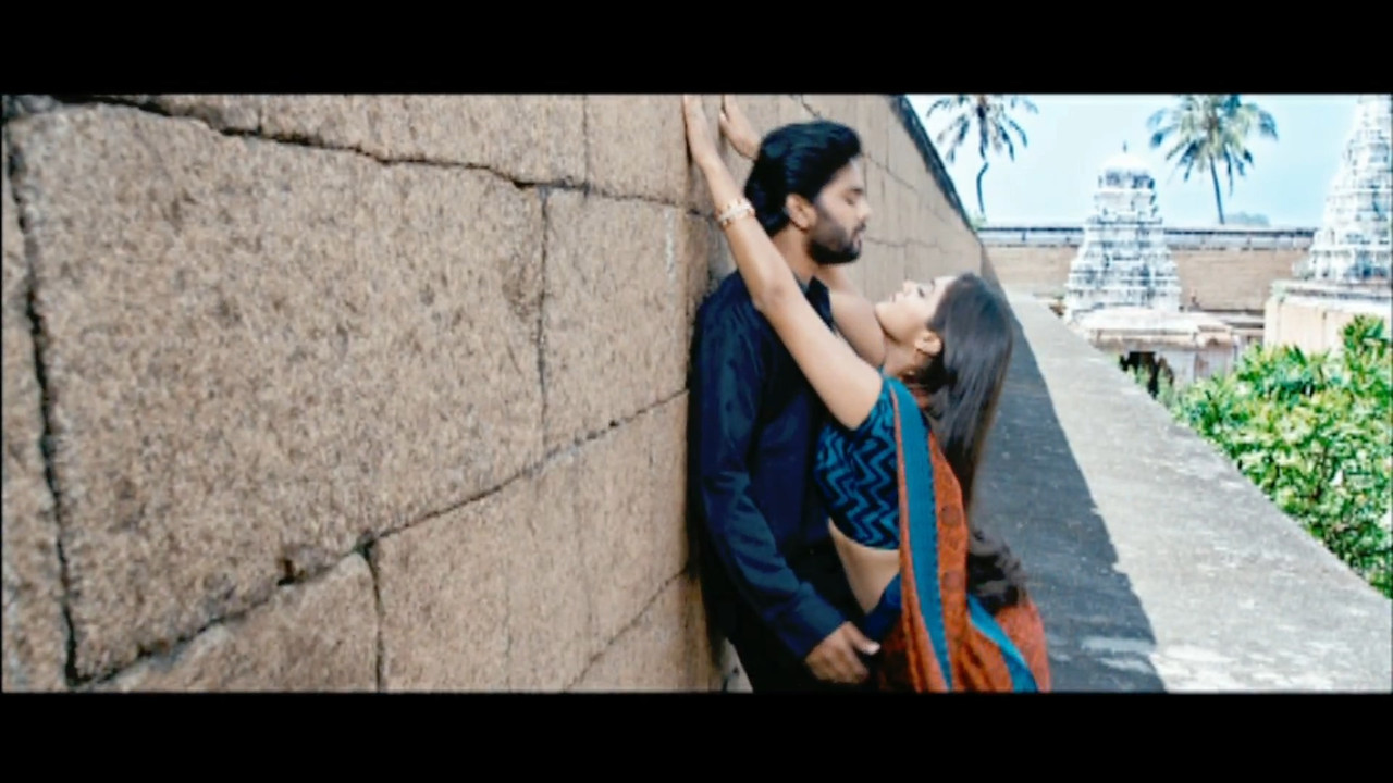 Yakshiyum Njanum - Brindhavanam Mundo Song.mp4_20210214_115359.505