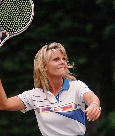 CATHY-LEE-CROSBY-TENNIS-1-A-FOTOR.jpg