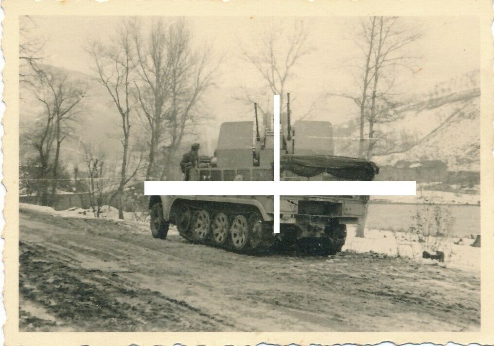 Panzer Flak Halbkette 8 Tonner mit 4-Lings Flak Geschütz & Schutzschild